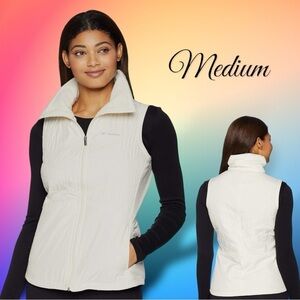 Columbia Mix It Around Il Vest for Ladies
Ivory Light Bisque Size Medium